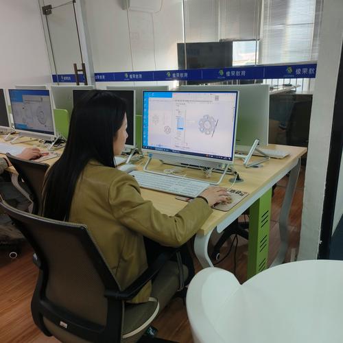 做网站运营需要会什么?工资待遇怎么样?
