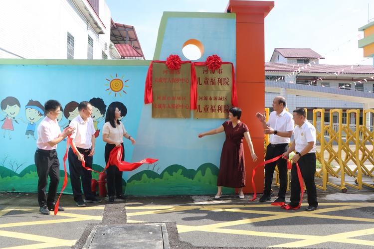 汕头市杜鹃小学的网站是什么?