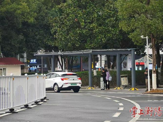 衡阳东站网约车上车点将建设风雨长廊!