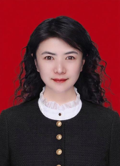 张双双工作经历
