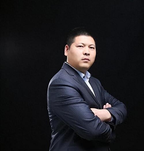 潘显今人物简介
